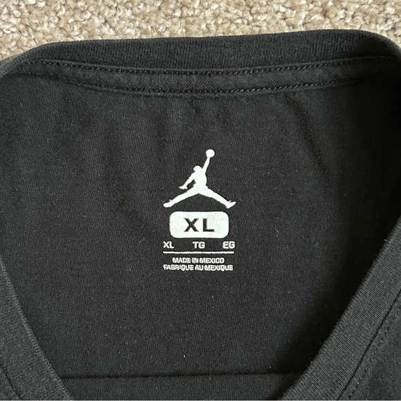 Jordan Gatorade Be Like Mike Long Sleeve T-Shirt Black Sz XL  Jumpman Retro Nike - Picture 3 of 8